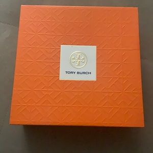Tory Burch gift 🎁 box